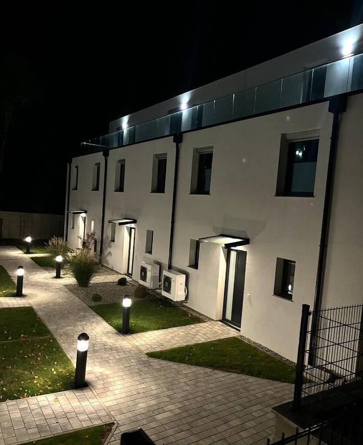Ferienhaus für 8 Personen, mit Ausblick und Terrasse sowie Garten, mit Haustier