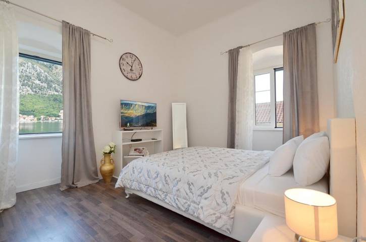 Gîte pour 3 personnes, avec vue sur le lac et vue à Kotor - 2