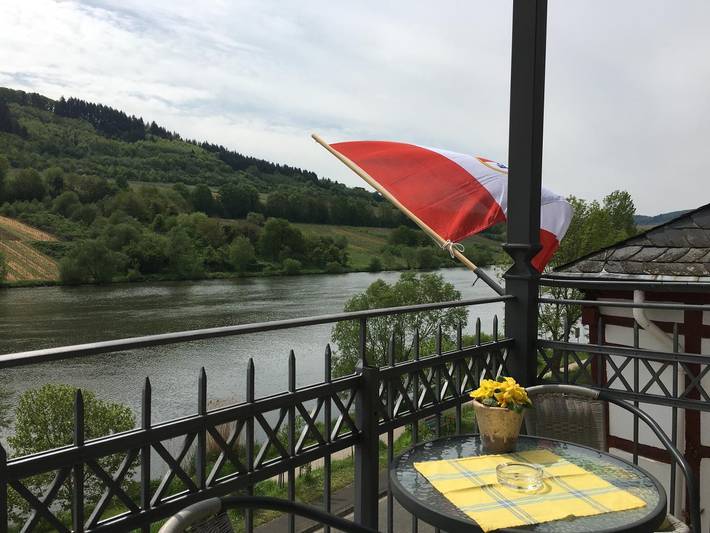 Ferienwohnung für 2 Personen, mit Balkon, kinderfreundlich in Zell (Mosel) - 3