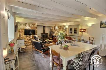 Gîte pour 6 personnes, avec jardin et vue à Belle-Isle-en-Terre