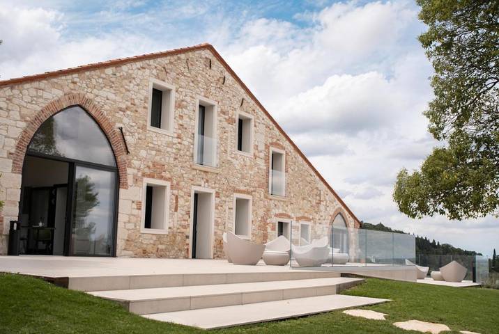 Gîte pour 2 personnes, avec jacuzzi ainsi que sauna et jardin à Longare