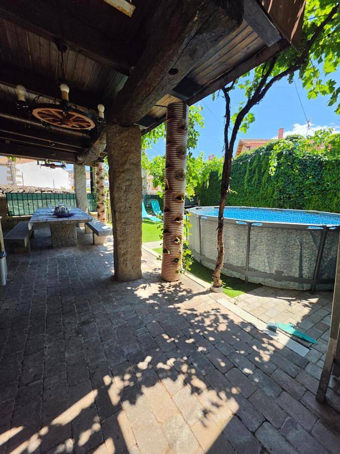 Casa de vacaciones para 8 personas, con Jacuzzi y Terraza además de Jardín y Piscina en la Sierra de Béjar - 4