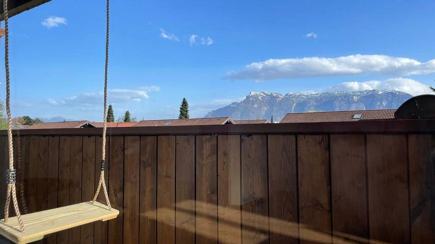 Ferienwohnung für 4 Personen, mit Balkon in Ainring