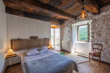 Chambre pour 2 Personnes dans Valgorge, Parc naturel régional des Monts d'Ardèche, Photo 3