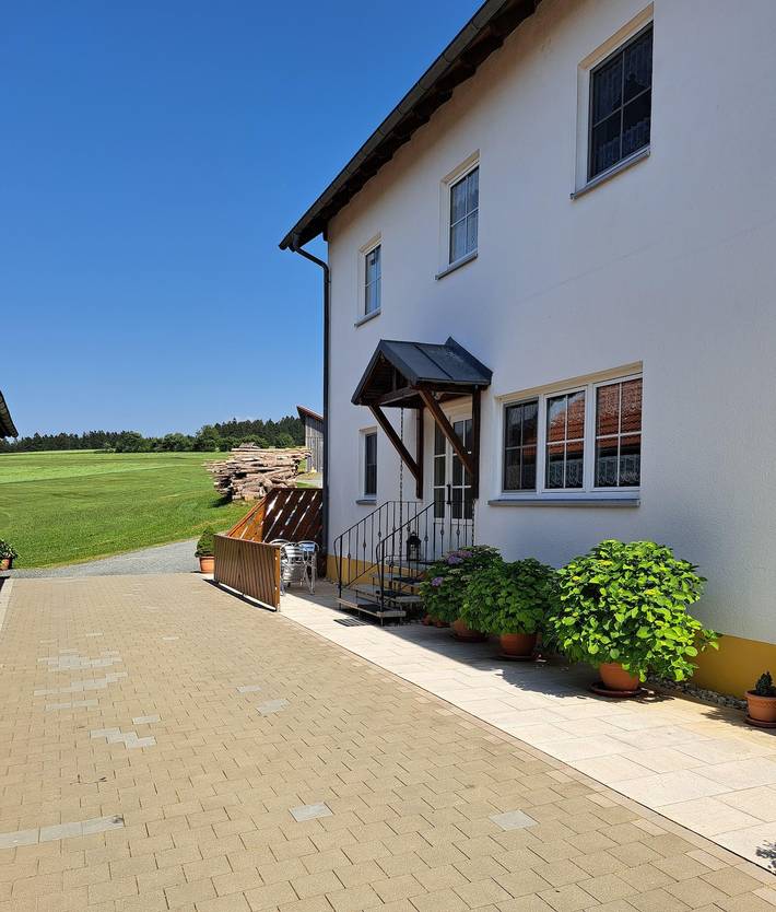 Ferienwohnung für 4 Personen, mit Terrasse und Garten sowie Sauna in Franken - 4