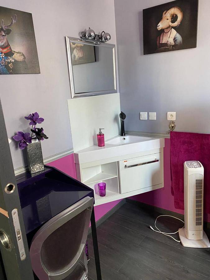Double Room in Villeurbanne, Lyon et ses environs