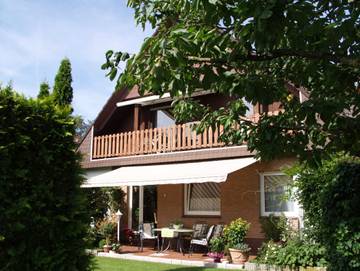 Ferienwohnung für 5 Personen, mit Garten und Balkon sowie Sauna, kinderfreundlich in Moormerland