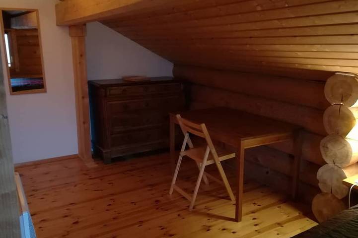 Gîte pour 8 personnes, avec jardin et terrasse à Prunières - 4