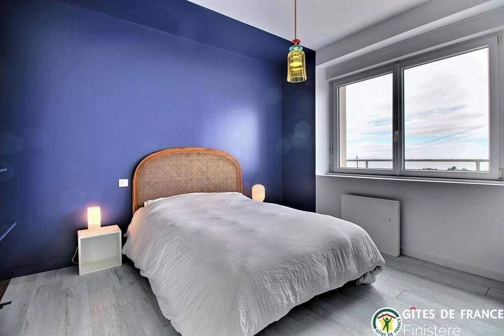 Stunning Sea View Home Just 5 Minutes from the Beach in Telgruc-sur-Mer, Iroise