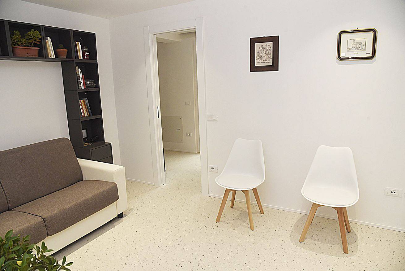 Appartamento intero, Guesthost - Borgo Santa Lucia Apartment with Private Parking & Garden in Gubbio, Umbria