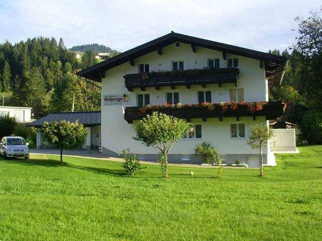 Wiesenblume/ Efeu Doppelzimmer, Dusche, Wc, Balkon in Massif du Dachstein, Rußbach am Paß Gschütt