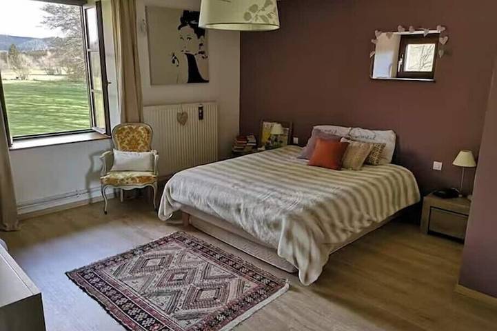 Location de vacances pour 9 personnes, avec Jardin à La Houssière - 2