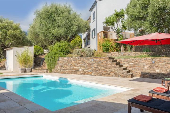 Villa pour 8 personnes, avec piscine ainsi que jardin et terrasse dans Cap Corse - 4