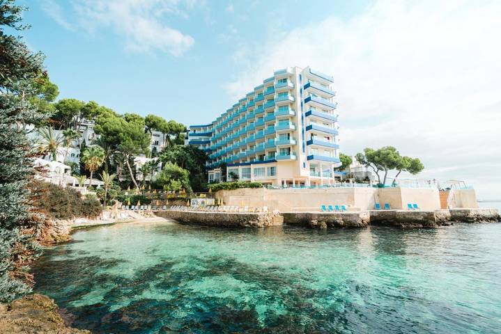 Hôtel pour 2 personnes, avec piscine et balcon à Illetes