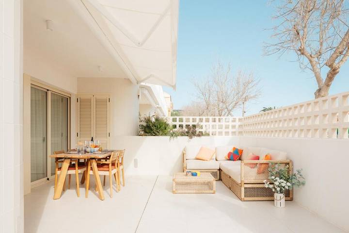 Gîte pour 4 personnes, avec piscine et terrasse à Puçol - 2