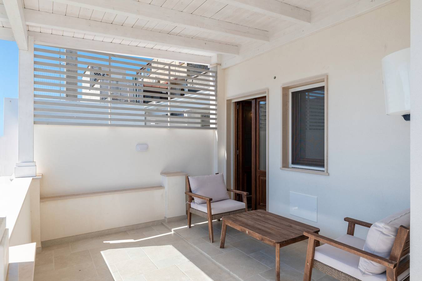 Chambre 'Primo Piano - Camera 2' avec jardin privé, Wi-Fi et climatisation in Pulsano, Golfe de Tarente