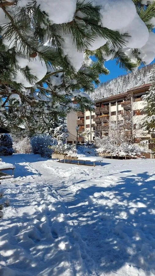 Ferienwohnung für 4 Personen, mit Ausblick und Balkon - 1