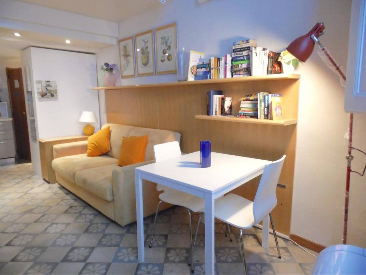 Sogno Apartment Lucca – Bright Loft in Historic Center, Sleeps 4 in Lucca, Lucca Province