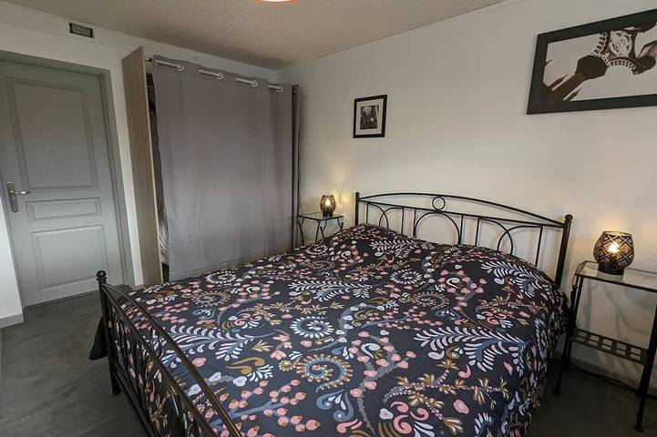 Gîte pour 4 personnes, avec jardin à La Rochefoucauld (Charente) - 4