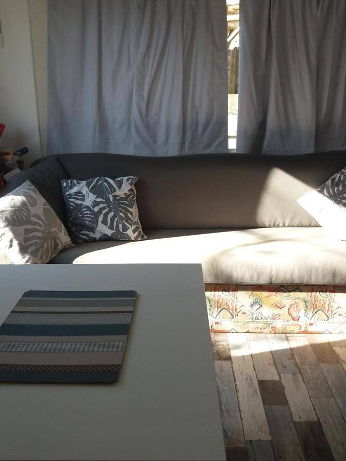 Camping pour 5 personnes, avec jardin ainsi que jacuzzi et piscine à Gassin - 3