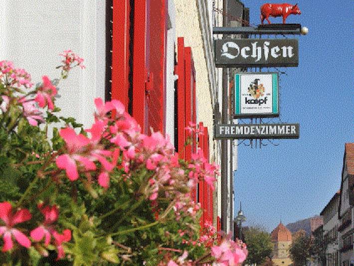 Hotel & Restaurant Roter Ochsen - Zwei-Bett-Zimmer in Lauchheim, Schwäbische Ostalb