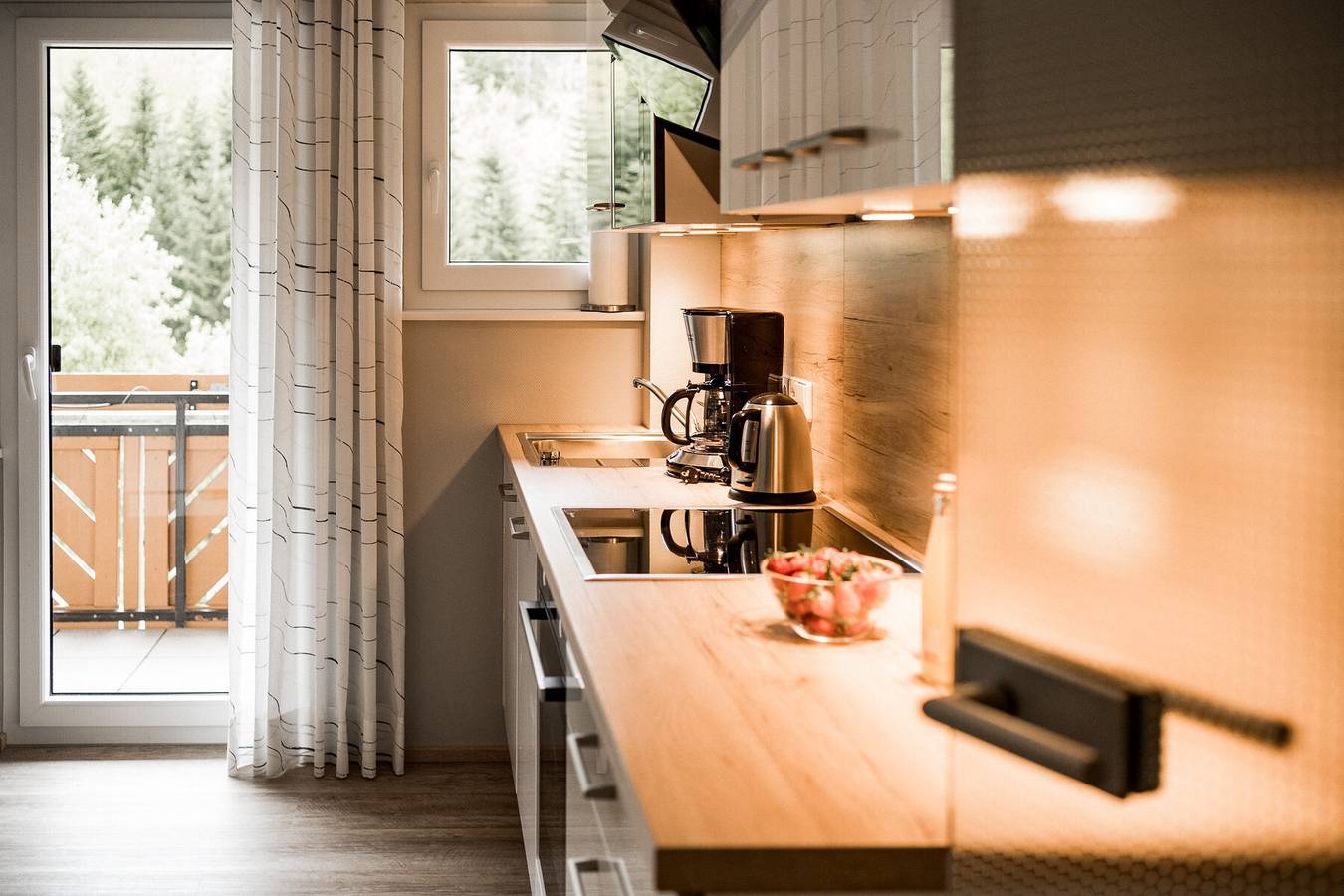 Entire apartment, Paradise in the Black Forest: Apartment 'Schwarzwald' with Mountain View, Private Terrace & Wi-Fi in Bad Peterstal-Griesbach, Central Black Forest