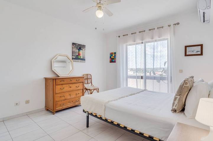 Ganze Wohnung, Sunny Apart W Balcony in Algarve by LovelyStay in Ferragudo, Faro Distrikt