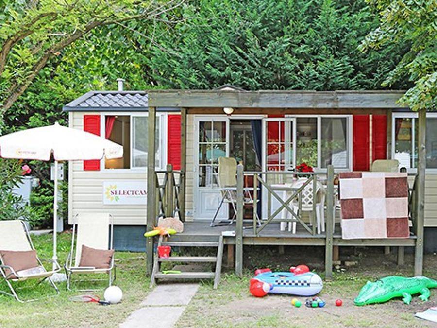 Camping Cisano San Vito - Casa mobile 6 persone - Casa mobile | Comfort | 2 Camere da letto | 4/6 Pers. | Terrazza rialzata | Aria condizionata. in Cisano, Bardolino
