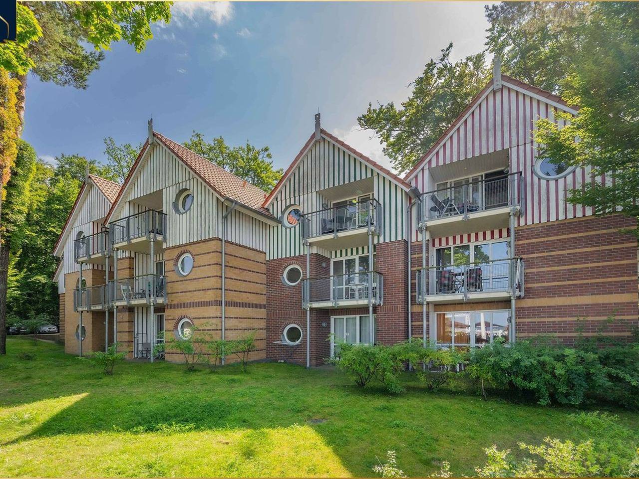 Ganze Ferienwohnung, Seeblick Anlage - Gemütliche Ferienwohnung in Koserow mit Meerblick – nur 50 m zum Strand! in Ostseebad Koserow, Koserow