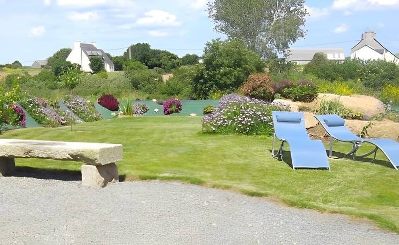 Gîte pour 6 personnes, avec jardin et terrasse dans le Finistère - 2