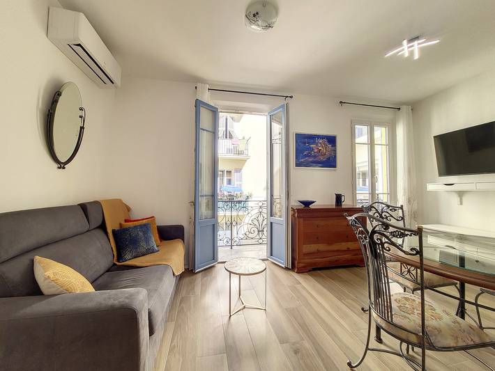 Gîte pour 2 personnes, avec balcon dans Office De Tourisme Et Des Congres De Nice - 2