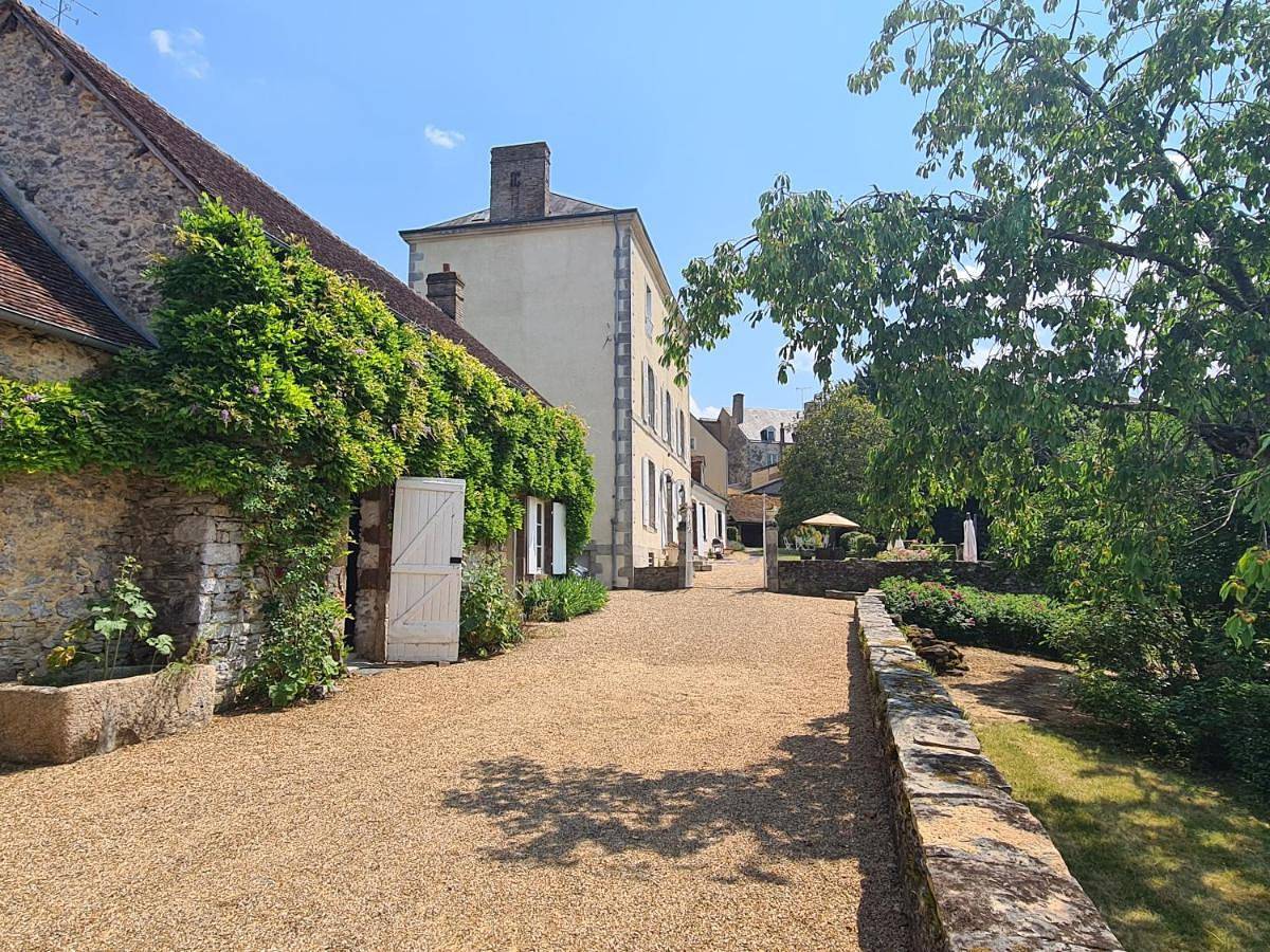 Le Clos de Paris in Fresnay-sur-Sarthe, Sarthe