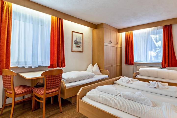 Ferienwohnung für 4 Personen, mit Garten in Meransen
