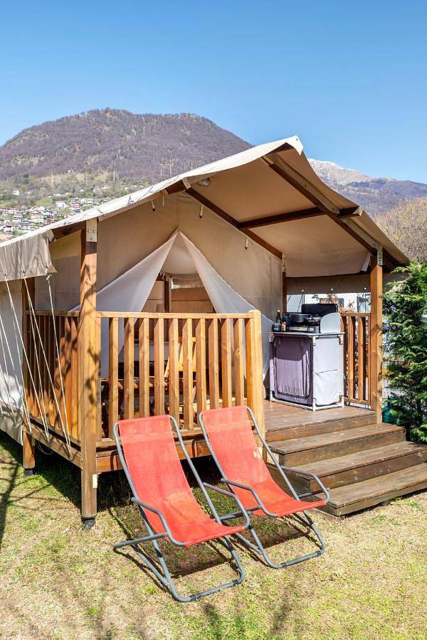 Bungalow für 2 Personen, mit Pool und Kinderpool sowie Garten und Ausblick am Comer See - 2