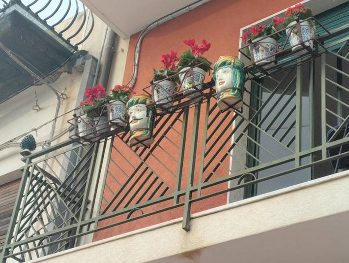 B&b per 2 persone, con panorama e balcone, adatto a famiglie con bambini in Catania e dintorni