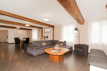 Gîte pour 6 personnes, avec jacuzzi et jardin ainsi que sauna et terrasse dans Marne