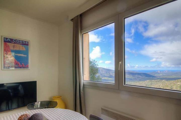 Location de vacances pour 2 personnes, avec terrasse à Lama - 4