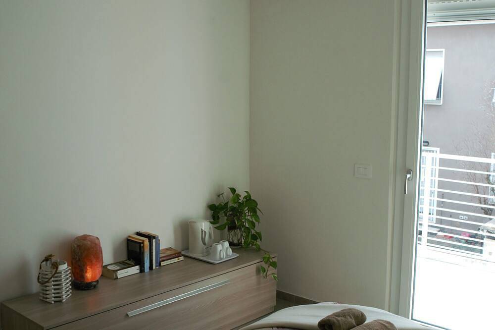 Apartamento entero, Claire Sweet Home L apartment for groups or families near downtown and sea in Pésaro, Valle del Metauro