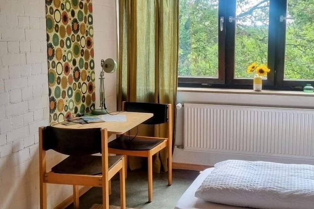 Ganze Wohnung, Doppelzimmer für 2 Gäste mit 15m² in Gomadingen (297583) in Gomadingen, Neckar-Alb