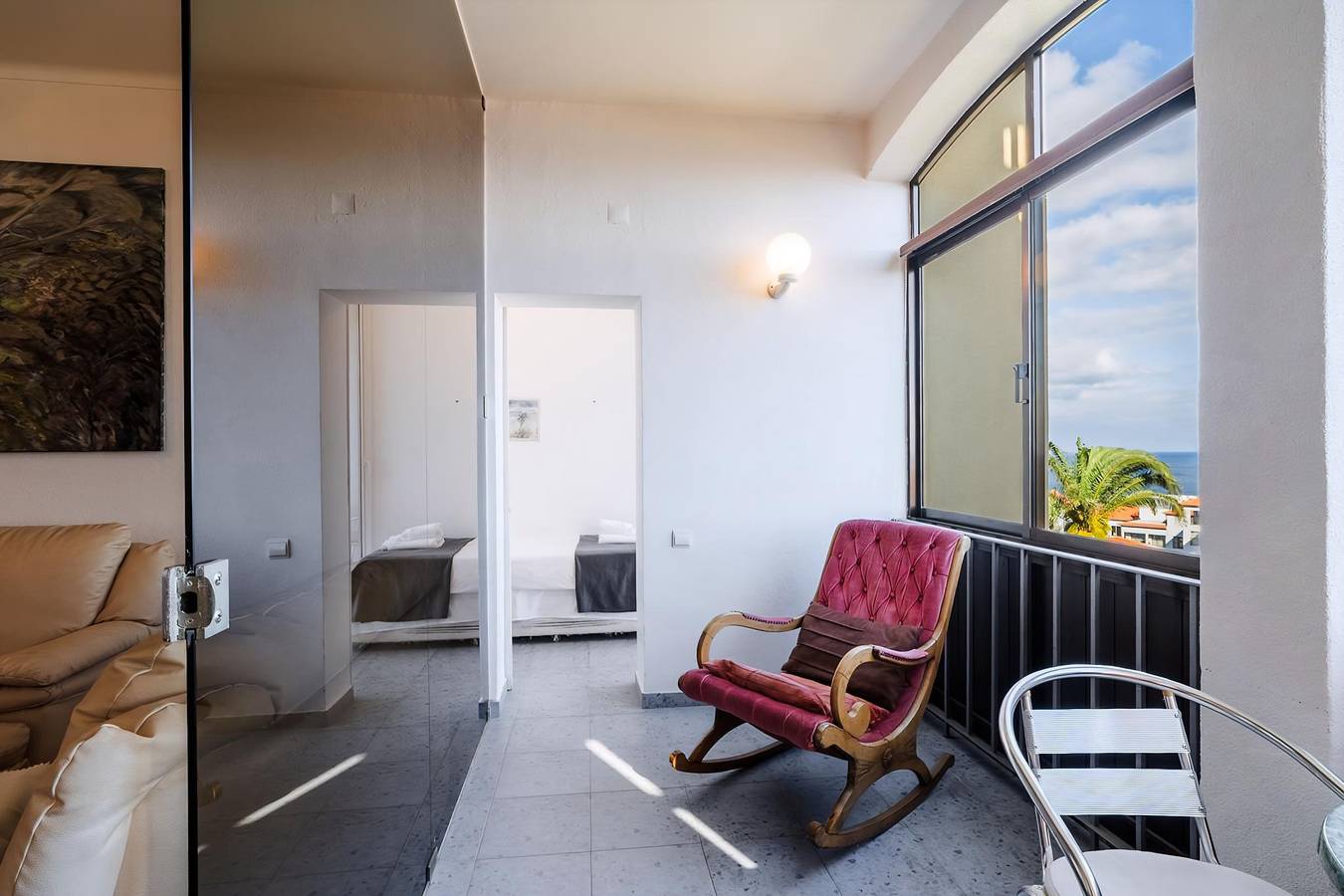 Apartamento inteiro, Guestready - Serene stay with sea views in Caniço de Baixo, Caniço (Santa Cruz)