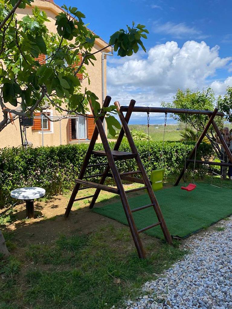 Ganze Wohnung, 1-Zimmer-Ferienwohnung mit Terrasse Privlaka (Zadar) A-5746-c in Privlaka, Zadar