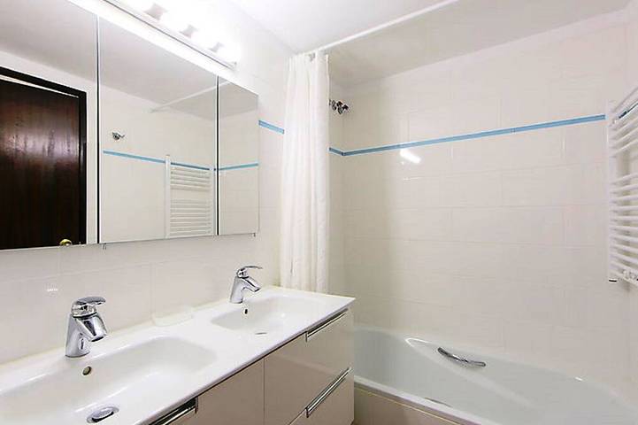 Ganze Wohnung, Palm Garden, beautiful Sea view, cozy Apt, direct train @ Barcelona's door in Supermaresme, Sant Andreu de Llavaneres