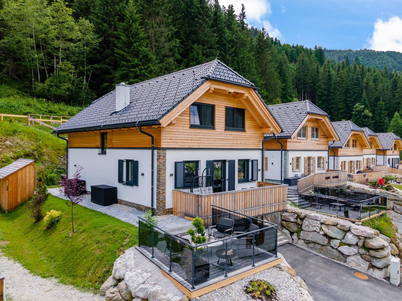 Luxus Chalet mit Whirlpool, Sauna und 4 Terrassen in Rottenmanner und Wölzer Tauern, Irdning-Donnersbachtal