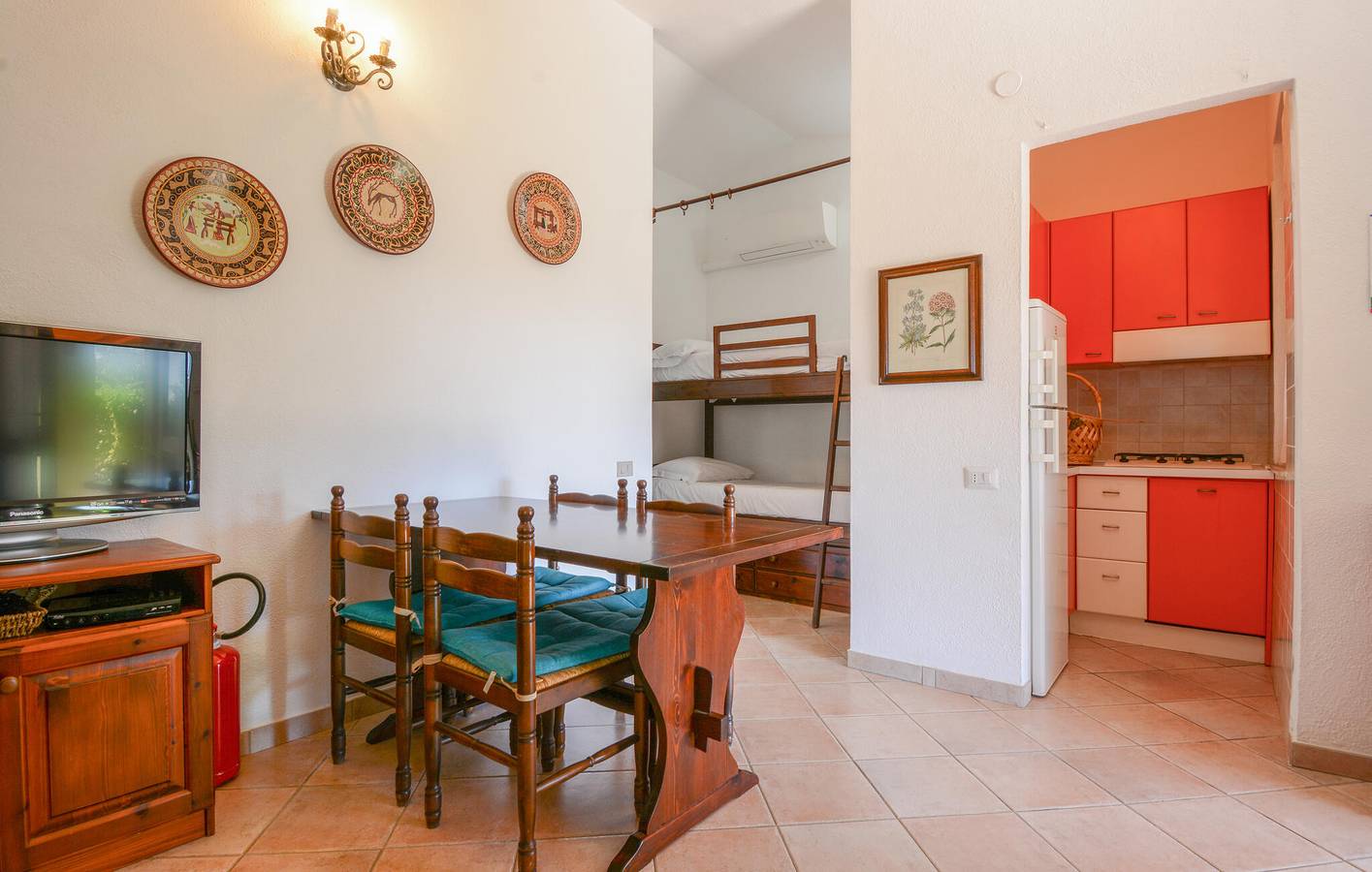 Costa Rei 2 km: TV, aria condizionata, parcheggio, giardino, cucina in appartamento per vacanze in Costa Rei, Muravera