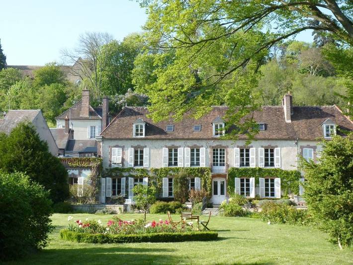 Chambre d’hôte pour 3 personnes, avec Terrasse et Jardin à Triguères