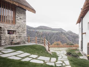 Hütte für 4 Personen, mit Ausblick und Balkon sowie Garten in Südtirol