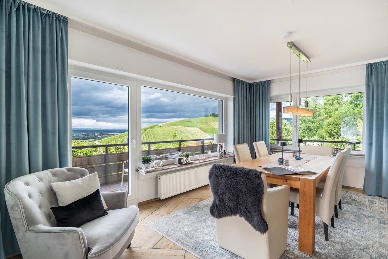 Apartmenthaus -Baden-Chalet- mit Panoramablick ins Rheintal - nahe Baden-Baden & Schwarzwald in Bühl, Mittlerer Schwarzwald