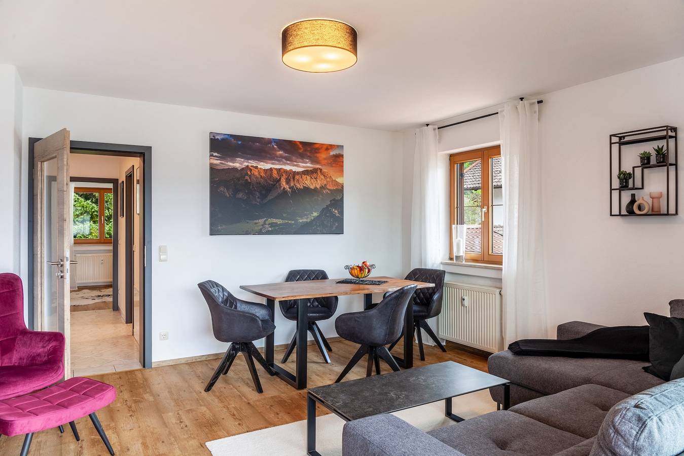 Vakantiewoning 'Alpblick Alpspitze' met bergzicht, balkon en wifi, foto 8