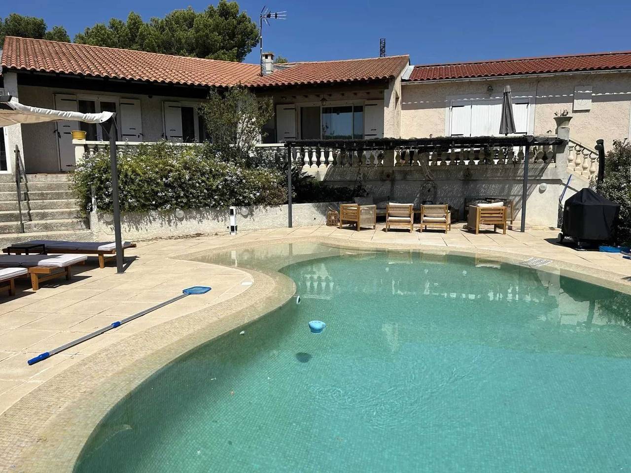 Casa cómoda con piscina en Martigues 93 m² in Martigues, Istres region