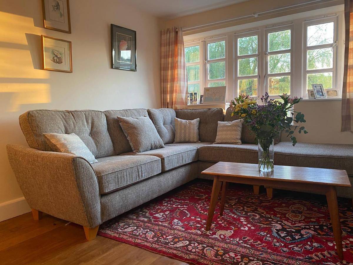 Three-Bedroom House in Bridport, Dorset